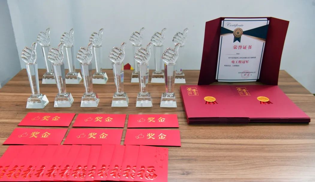 6ab400c2-cd82-46a7-a3f3-4bc6a2f528cb