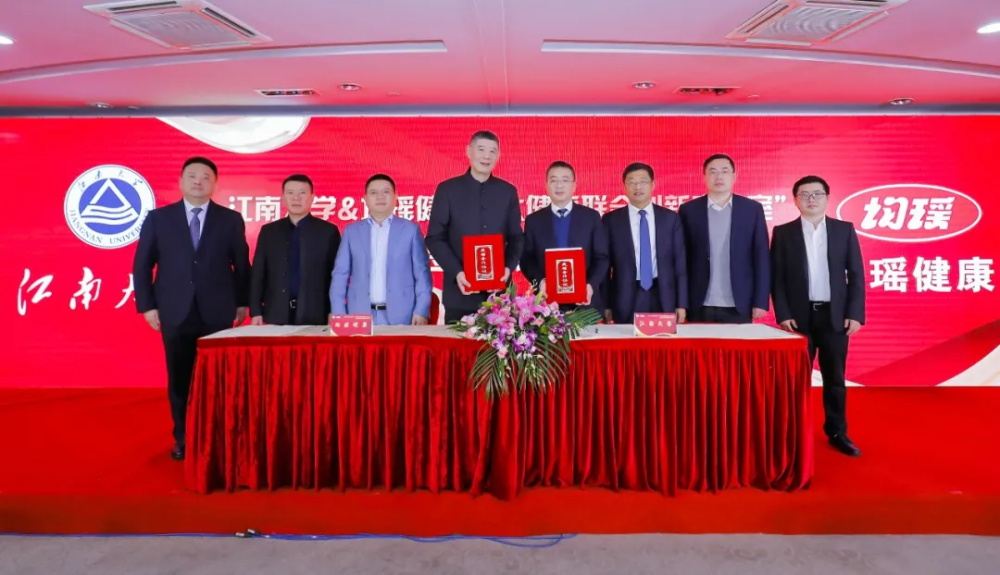 db7ccb5f-433a-46fb-a678-905b9f98b1eb